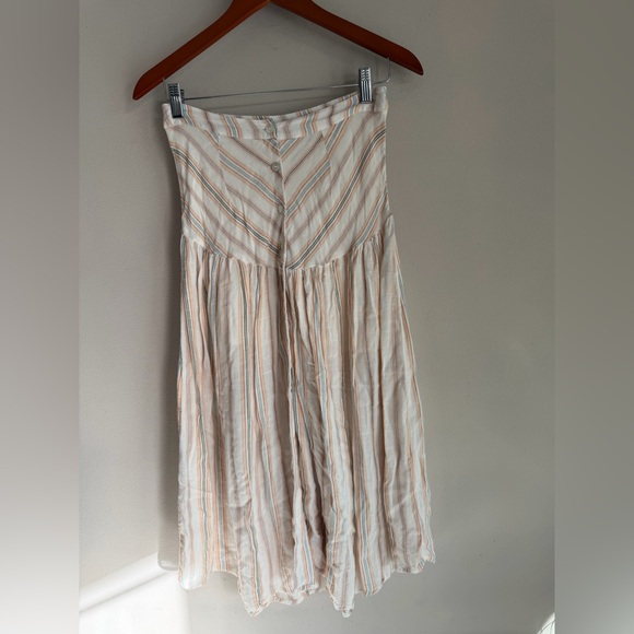 O'Neill Dresses & Skirts - O'Neill Cream and Tan Striped Maxi Skirt